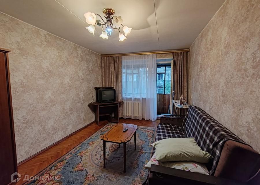 Сдаётся 2-комнатная квартира, 42 м²