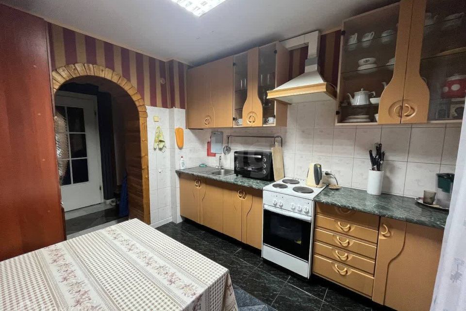 Сдаётся 1-комнатная квартира, 37 м²