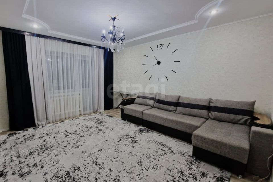 Сдаётся 2-комнатная квартира, 63.3 м²