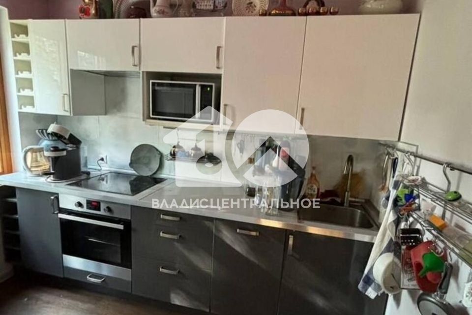 Продаётся 3-комнатная квартира, 60 м²