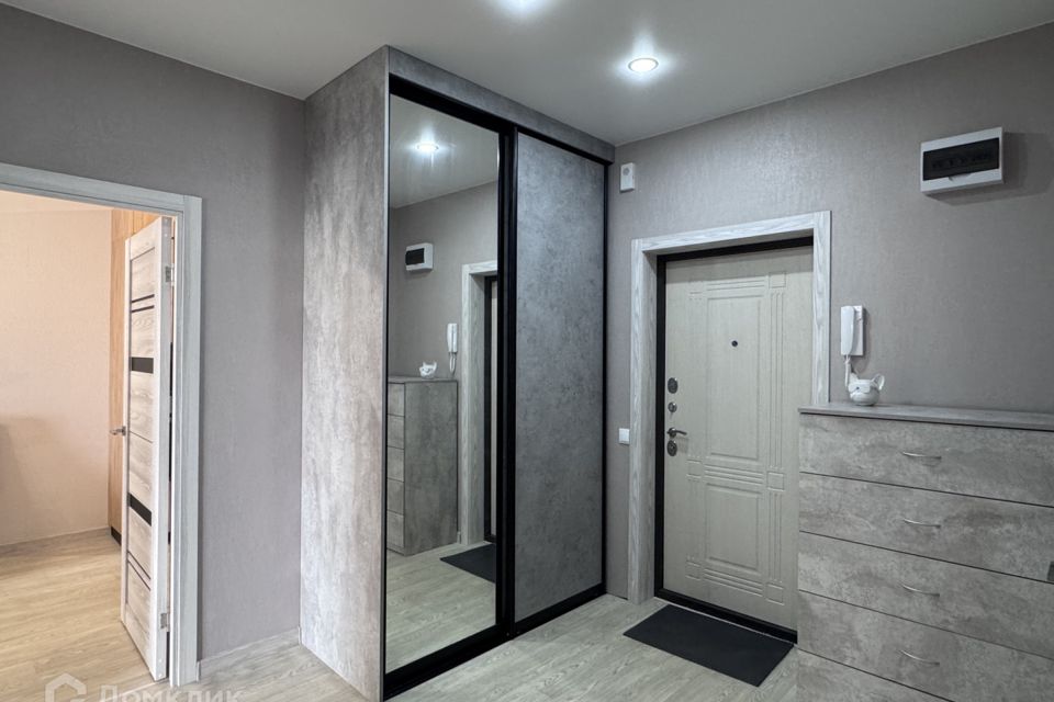 Продаётся 2-комнатная квартира, 56.4 м²