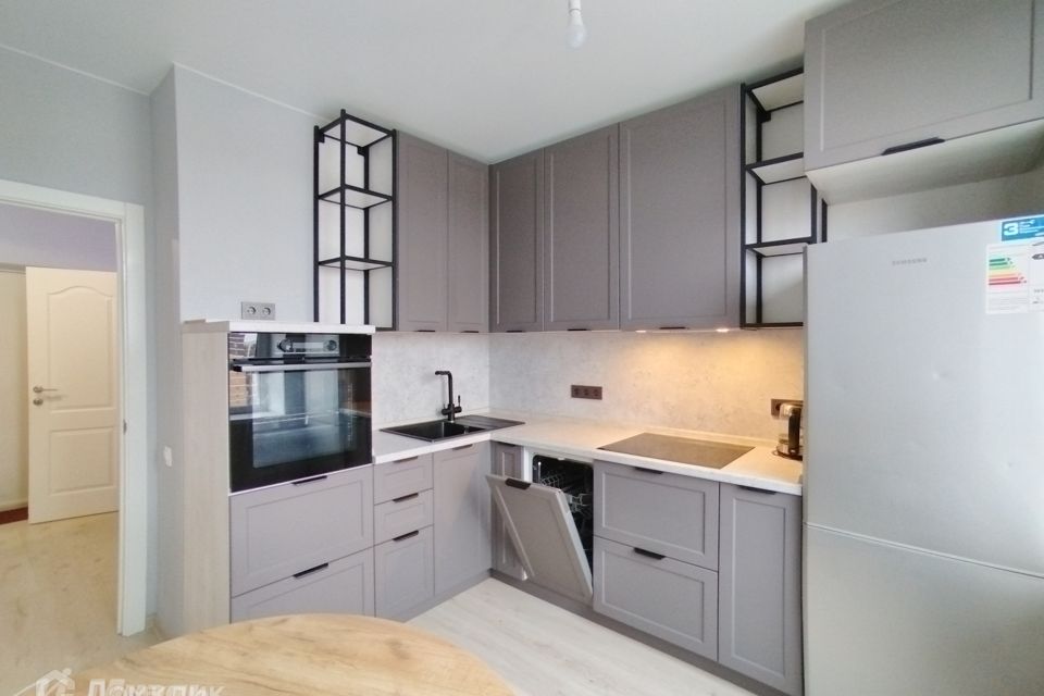 Сдаётся 2-комнатная квартира, 52.1 м²