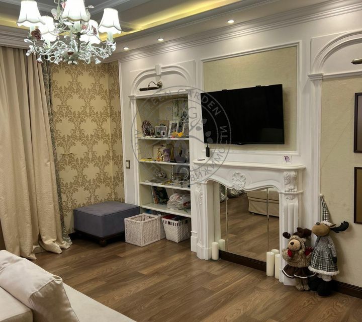 Продаётся 3-комнатная квартира, 111 м²