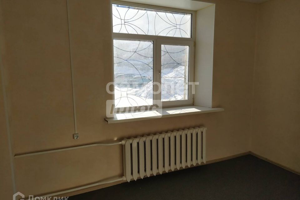 Продаётся 2 комнаты в 2-комн. квартире, 17 м²