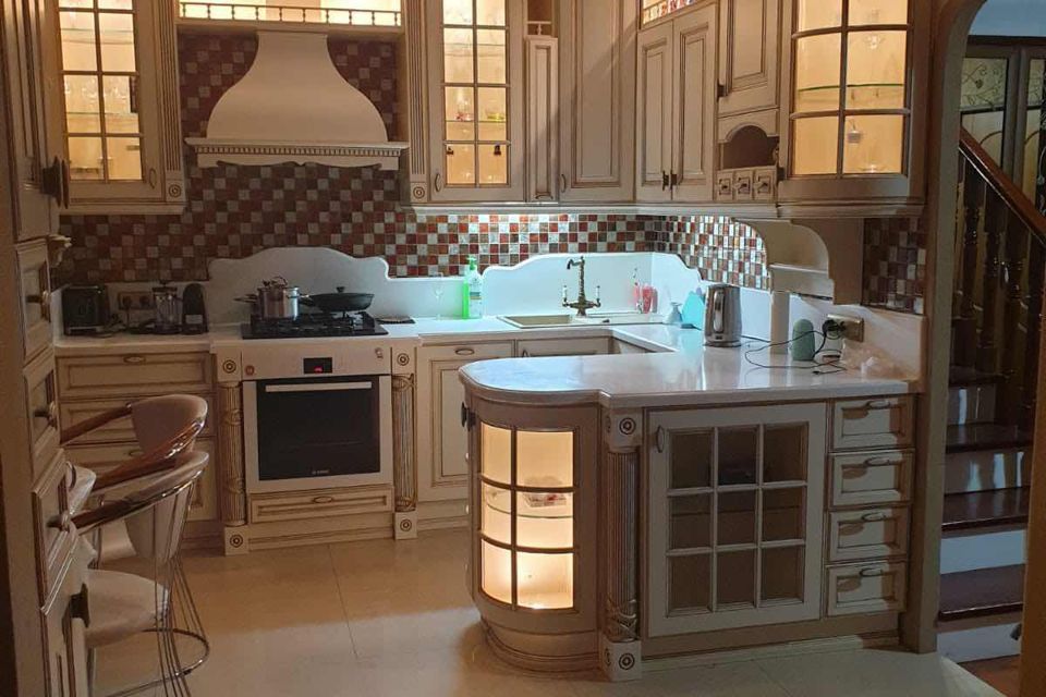 Продаётся 5-комнатная квартира, 120 м²
