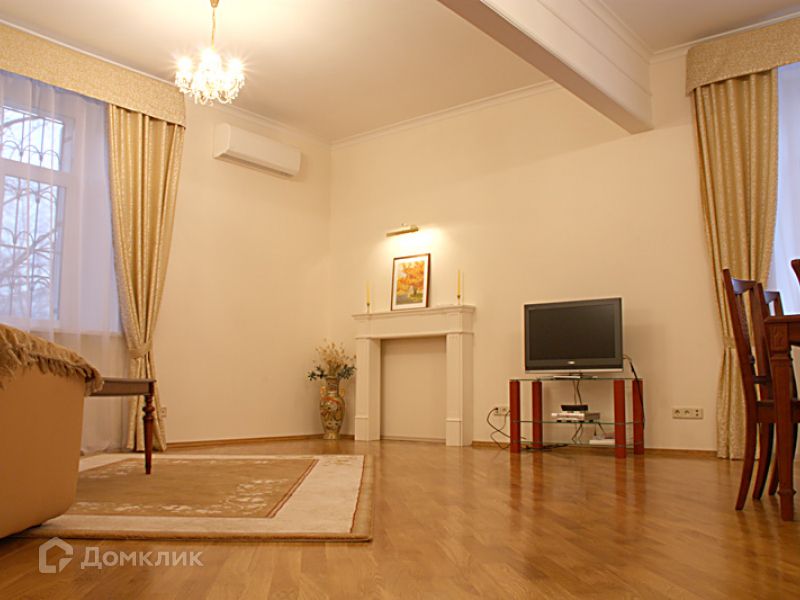 Сдаётся 3-комнатная квартира, 94 м²