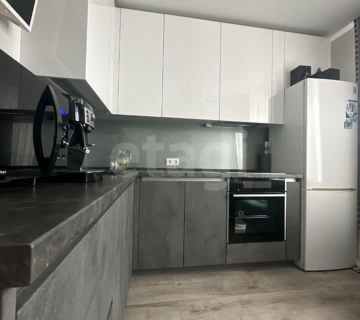 Продаётся 2-комнатная квартира, 47.8 м²