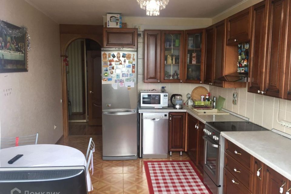 Продаётся 2-комнатная квартира, 57.5 м²