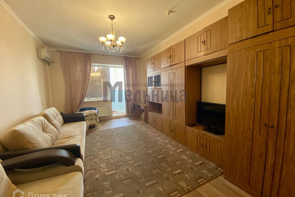 Продаётся 1-комнатная квартира, 46 м²