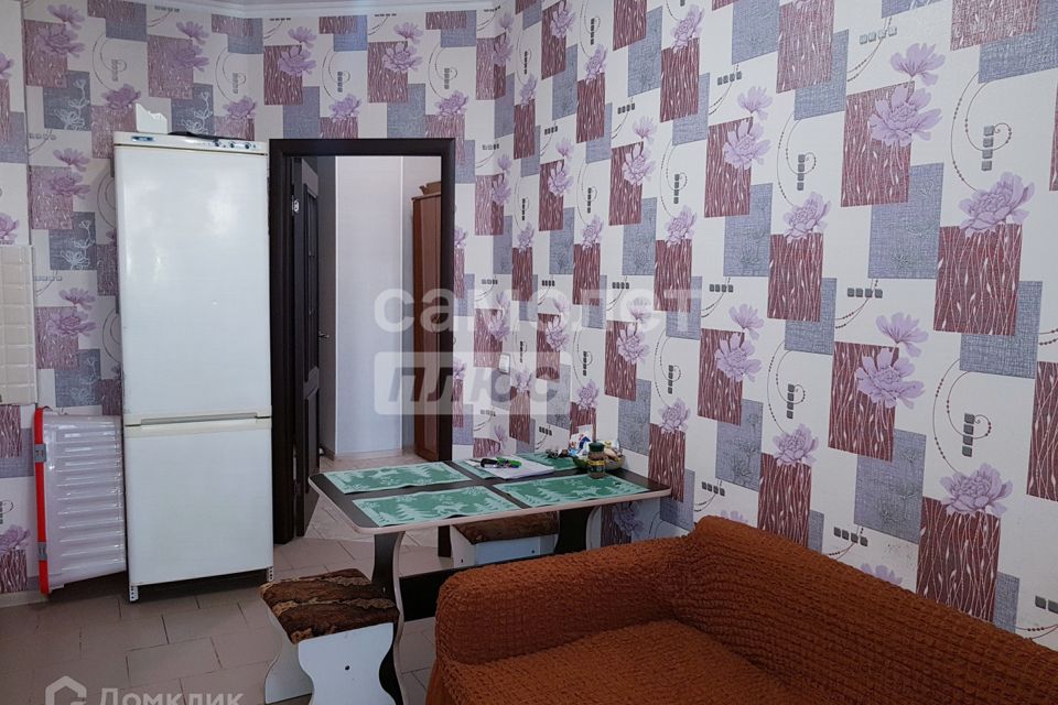 Сдаётся 1-комнатная квартира, 42 м²