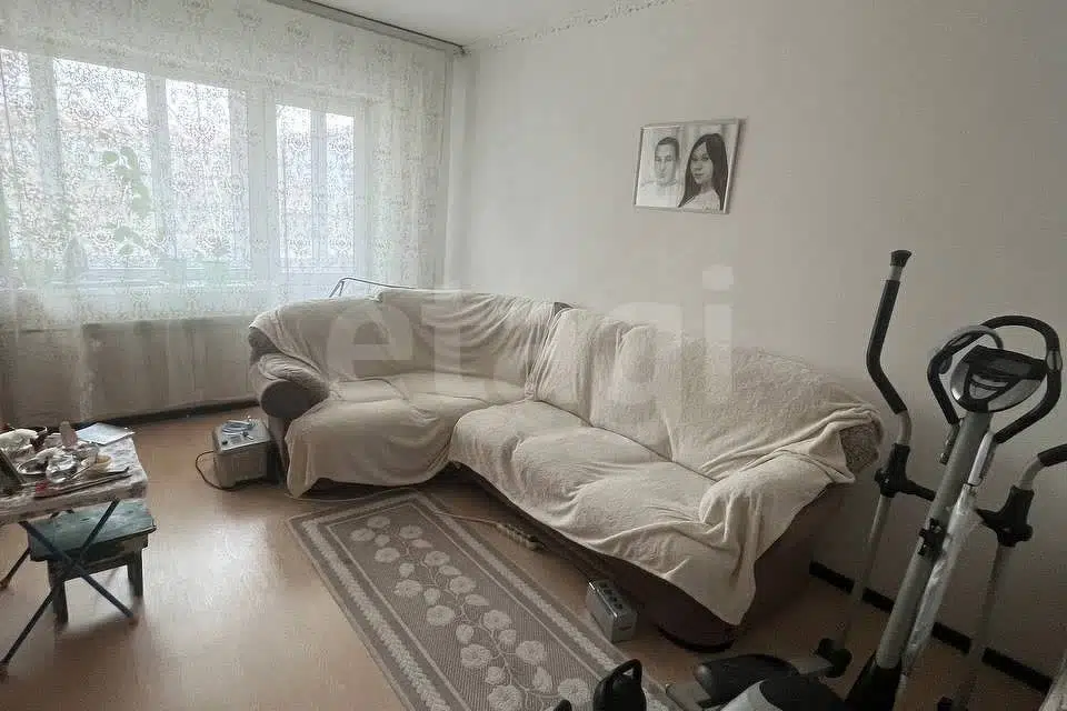 Продаётся 4-комнатная квартира, 71 м²