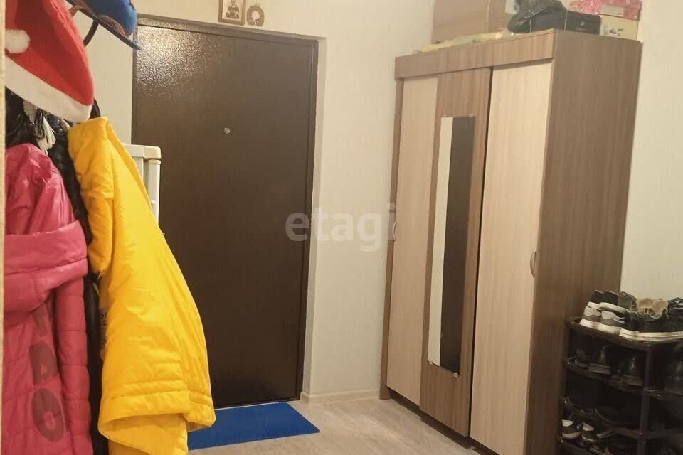 Продаётся 3-комнатная квартира, 81 м²