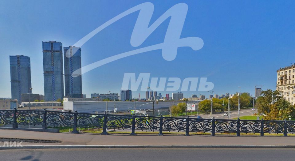 Продаётся 3-комнатная квартира, 108.28 м²
