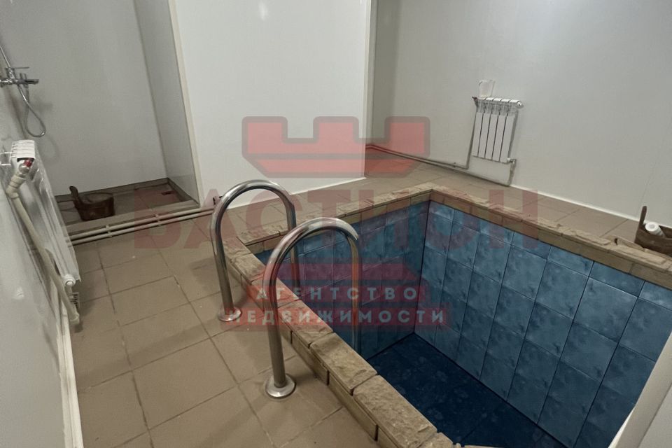 Продаётся 2-этажный дом, 250 м²