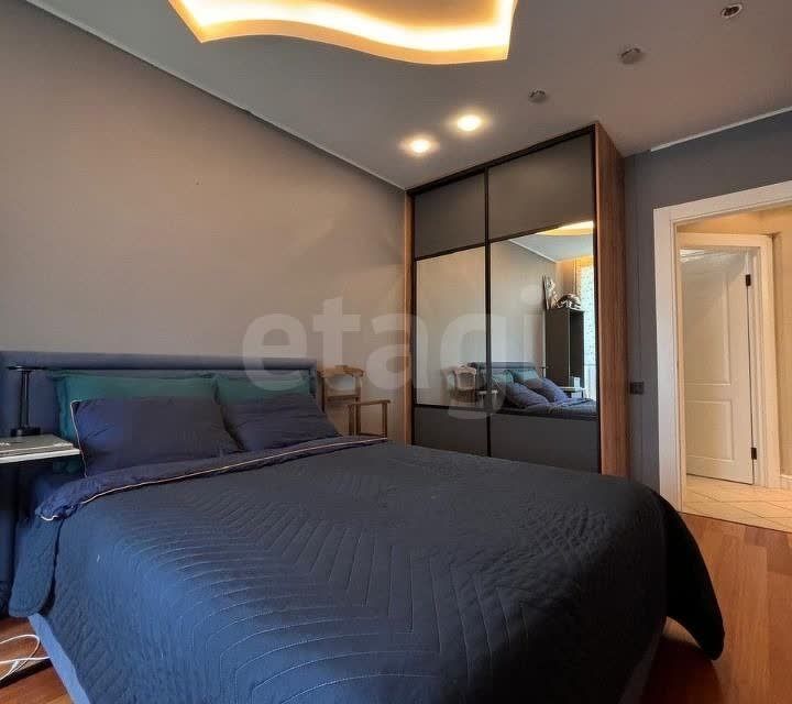 Продаётся 4-комнатная квартира, 115 м²