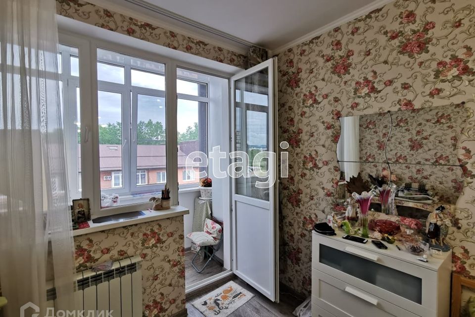 Продаётся 1-комнатная квартира, 43 м²