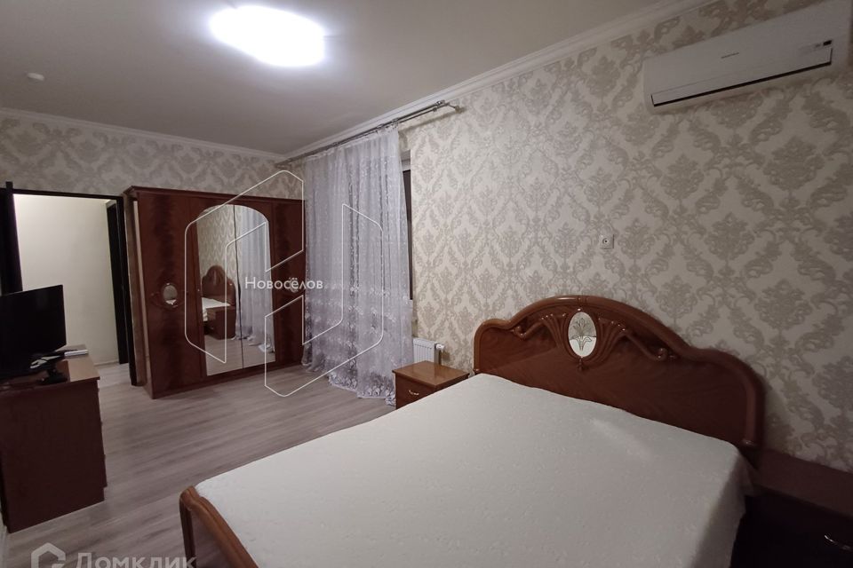 Сдаётся 1-комнатная квартира, 40 м²