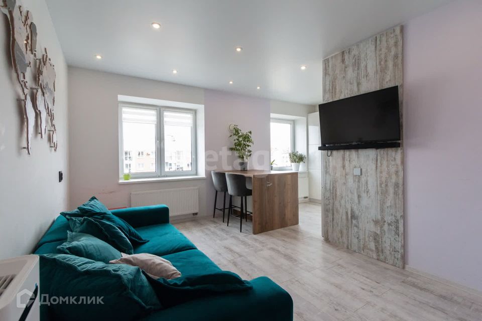 Продаётся 2-комнатная квартира, 63.3 м²