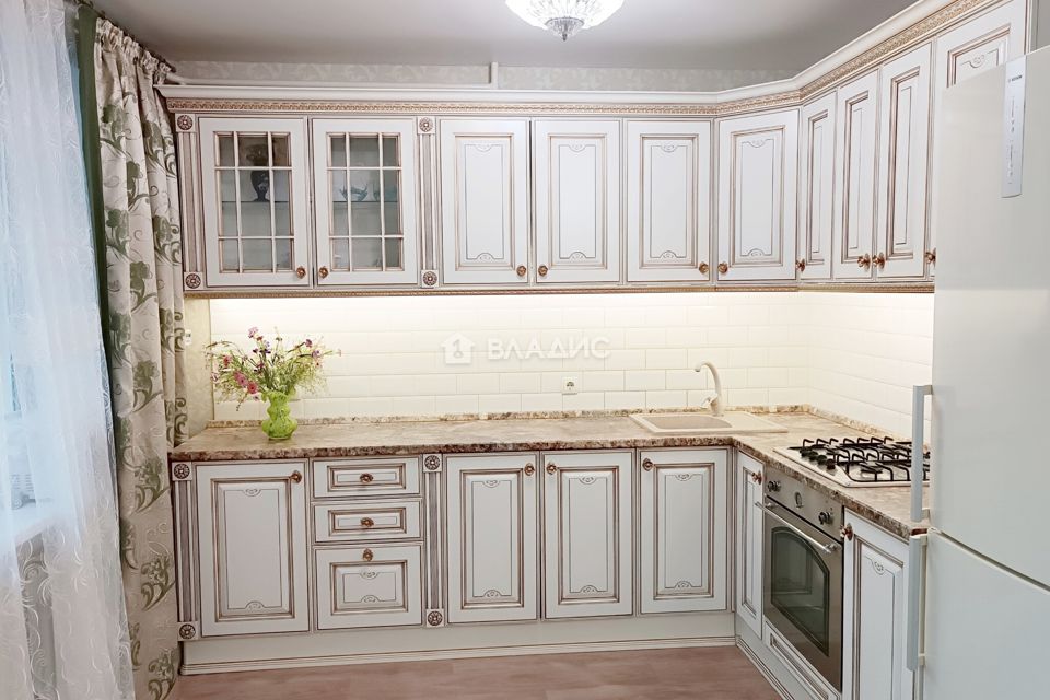 Продаётся 2-комнатная квартира, 60.2 м²