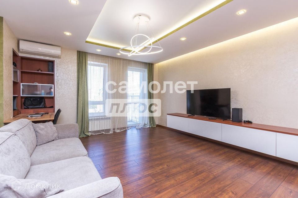 Продаётся 3-комнатная квартира, 92 м²