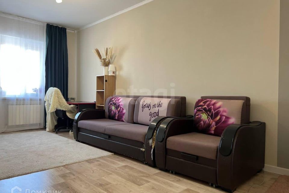 Продаётся 1-комнатная квартира, 37.9 м²