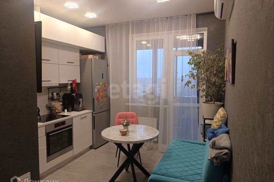 Продаётся 1-комнатная квартира, 38.5 м²
