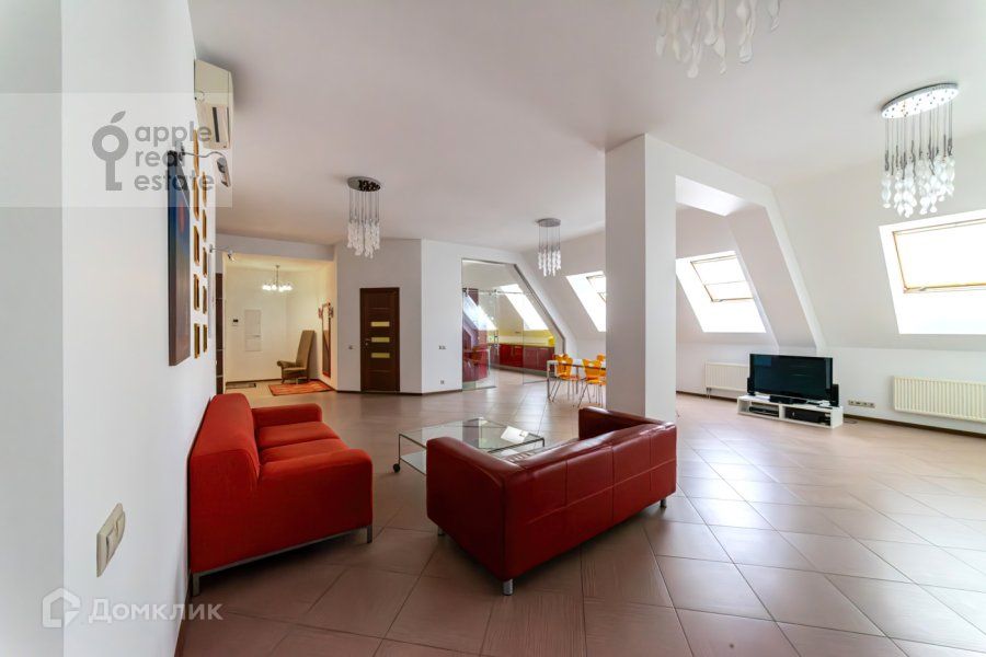 Продаётся 5-комнатная квартира, 222.9 м²