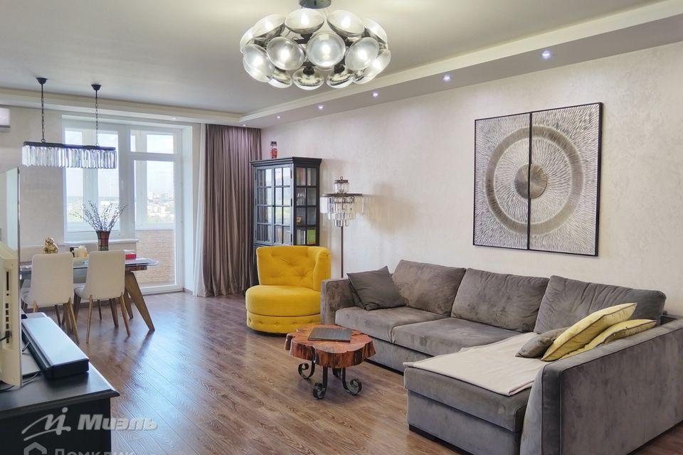 Сдаётся 3-комнатная квартира, 118.5 м²