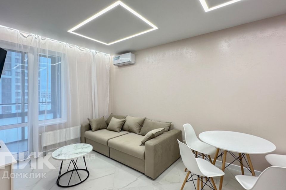 Сдаётся 2-комнатная квартира, 56.5 м²