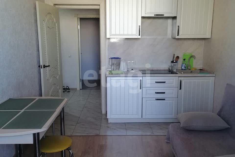 Продаётся 1-комнатная квартира, 45.5 м²