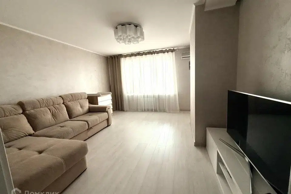 Продаётся 2-комнатная квартира, 63 м²