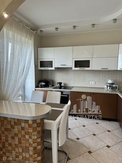 Продаётся 3-комнатная квартира, 81.2 м²