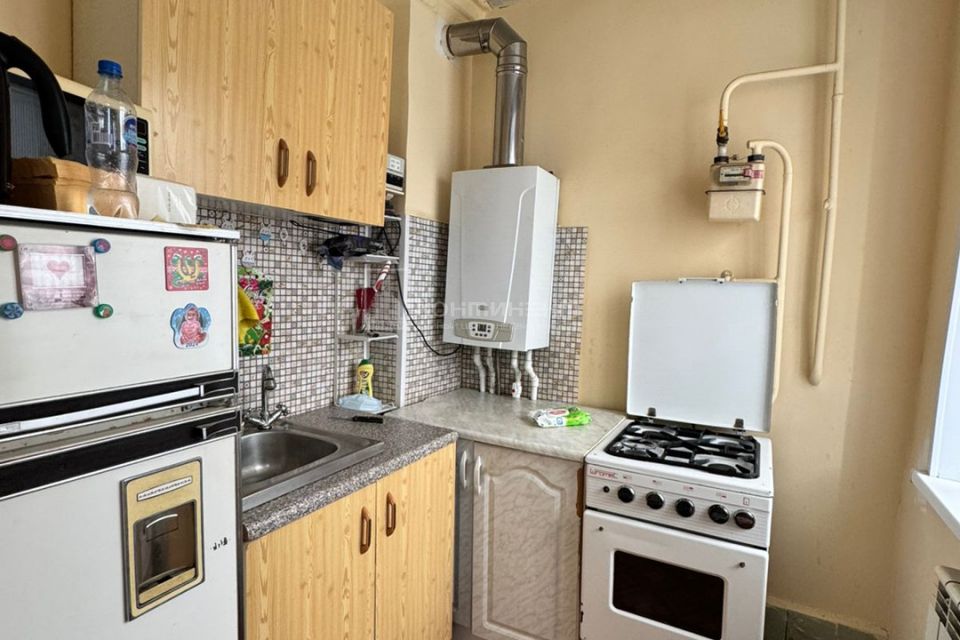 Продаётся 1-комнатная квартира, 32 м²