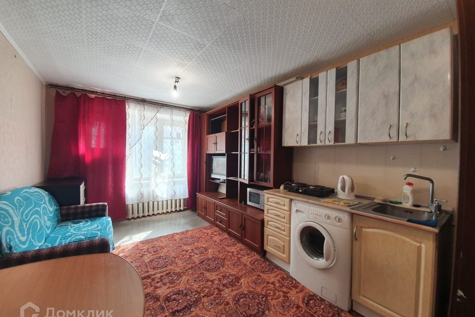 Продаётся комната в 1-комн. квартире, 18 м²