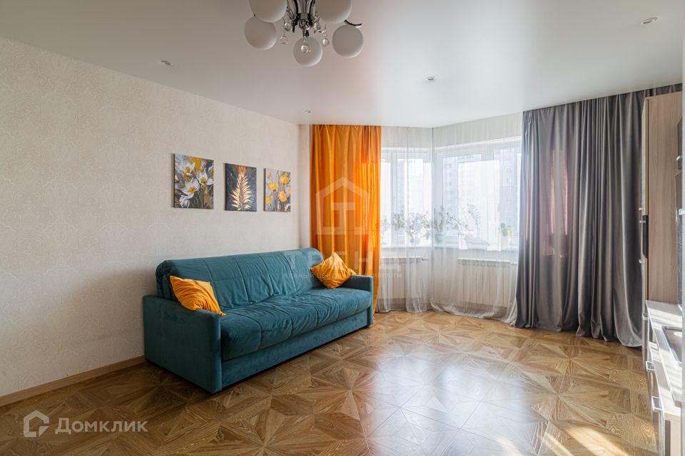 Продаётся 2-комнатная квартира, 55.8 м²