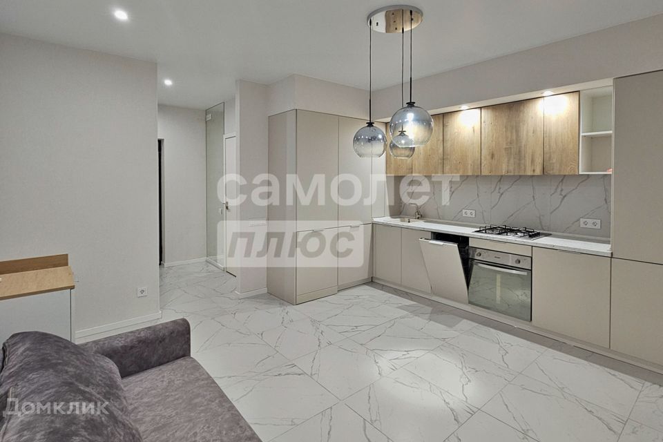 Продаётся 1-комнатная квартира, 41.6 м²