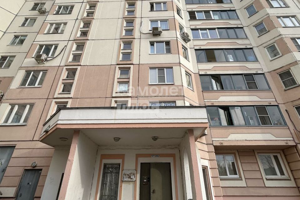 Продаётся 3-комнатная квартира, 100.6 м²