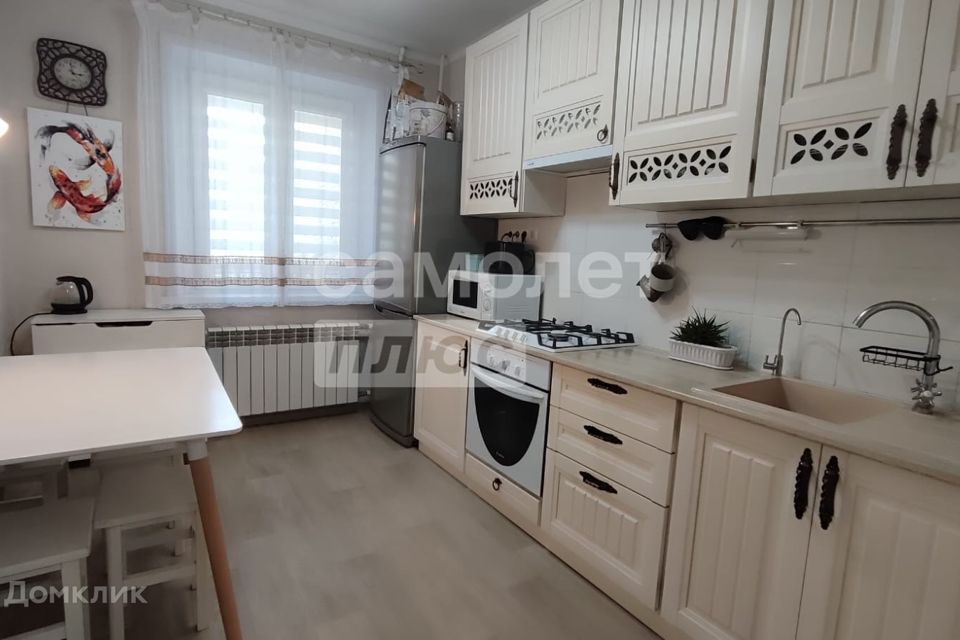 Продаётся 2-комнатная квартира, 59.6 м²