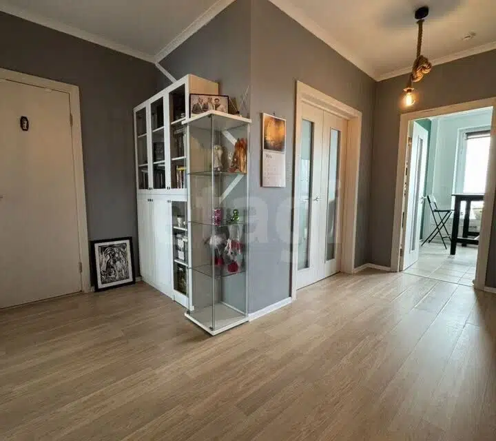Продаётся 2-комнатная квартира, 68.9 м²
