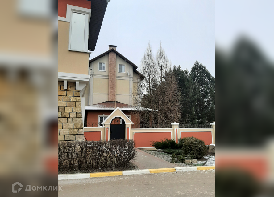 Продаётся 1-комнатная квартира, 52.1 м²