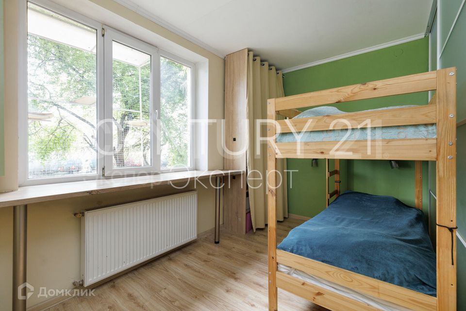 Продаётся 3-комнатная квартира, 62.7 м²