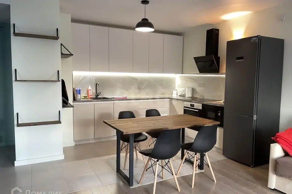Продаётся 1-комнатная квартира, 44 м²