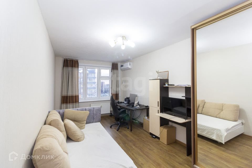 Продаётся 1-комнатная квартира, 39.4 м²
