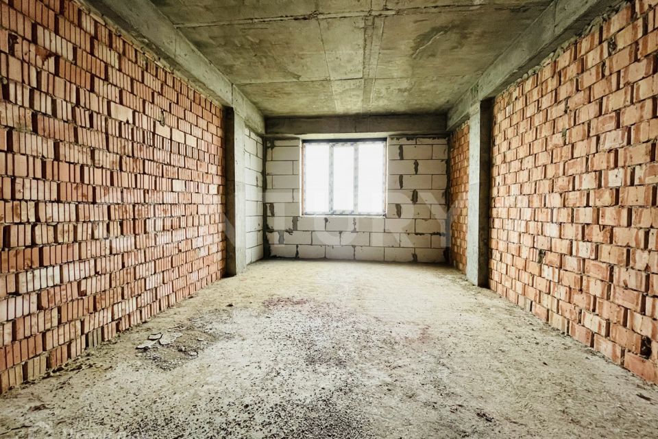 Продаётся 3-комнатная квартира, 139 м²