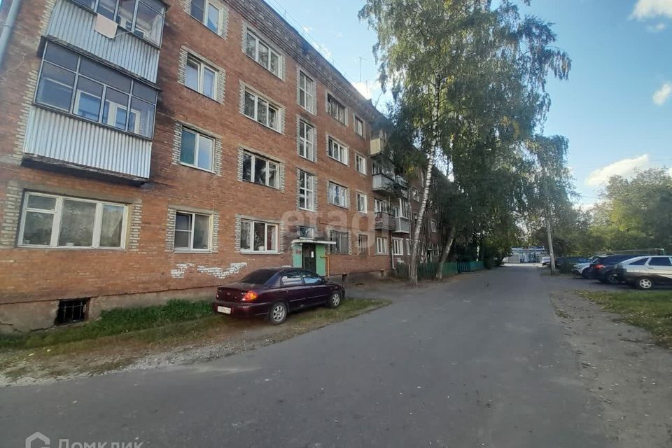 Продаётся комната в 5-комн. квартире, 12.7 м²