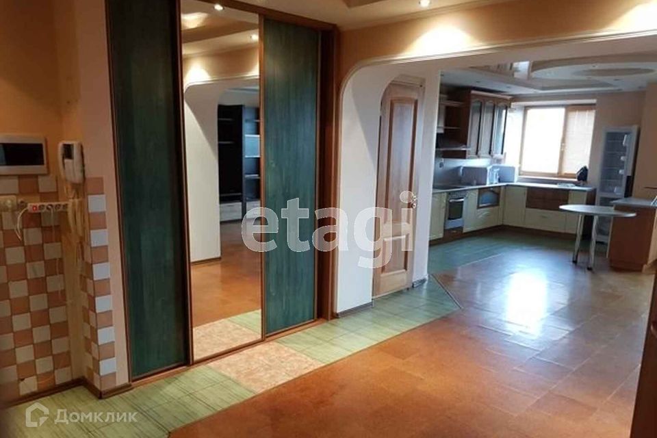 Сдаётся 3-комнатная квартира, 110 м²