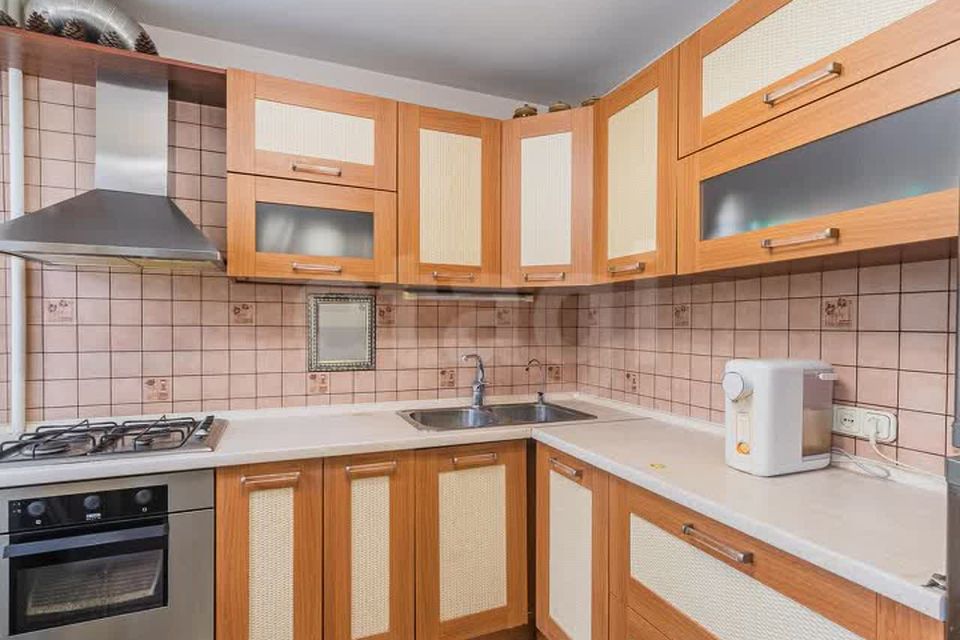 Продаётся 2-комнатная квартира, 43.8 м²
