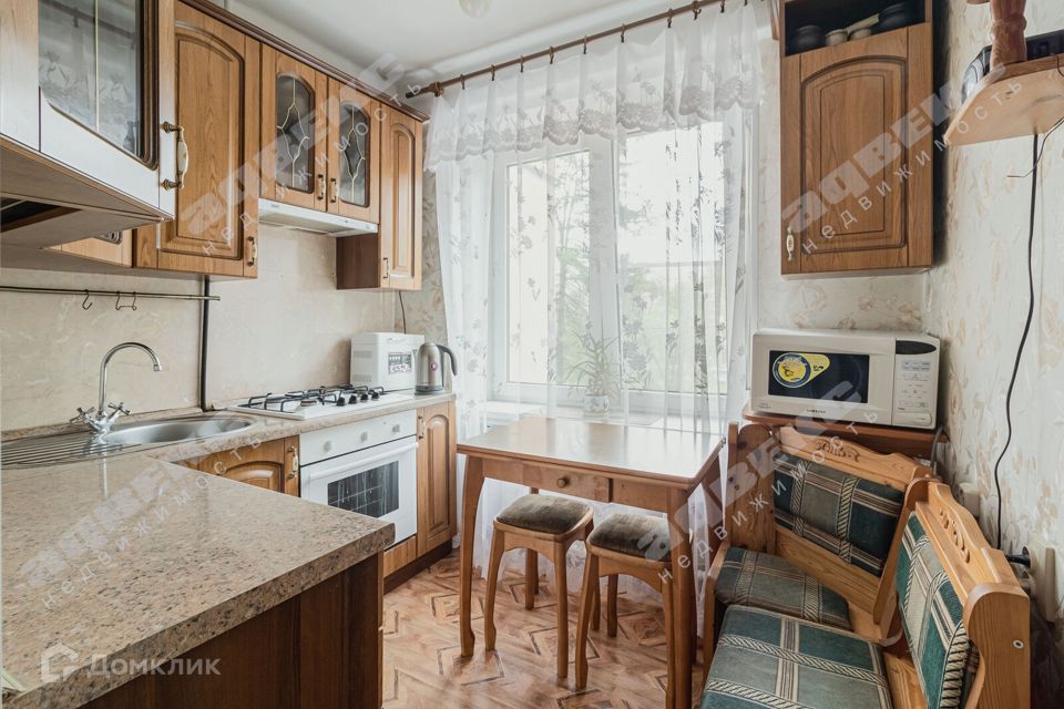 Продаётся 2-комнатная квартира, 48.3 м²