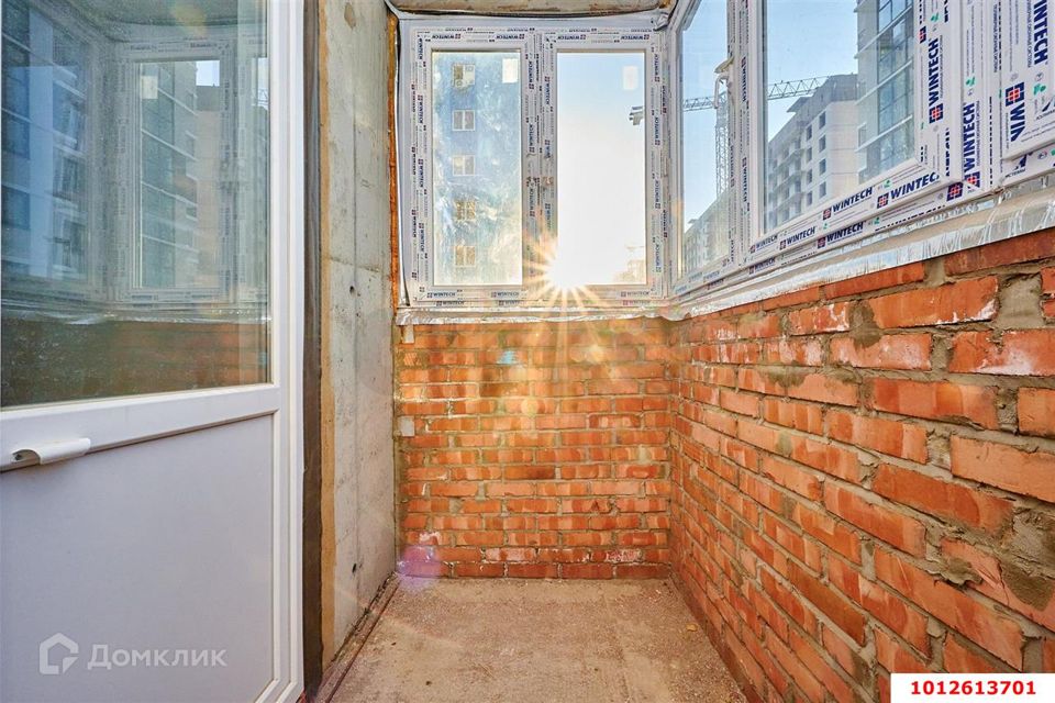 Продаётся 1-комнатная квартира, 42 м²