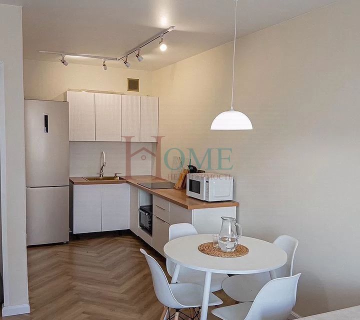 Сдаётся 2-комнатная квартира, 49.7 м²